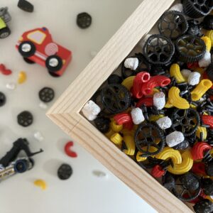Värvitud sensoorne kuivaine segu 800g + liikluskoonused ja valgusfoor